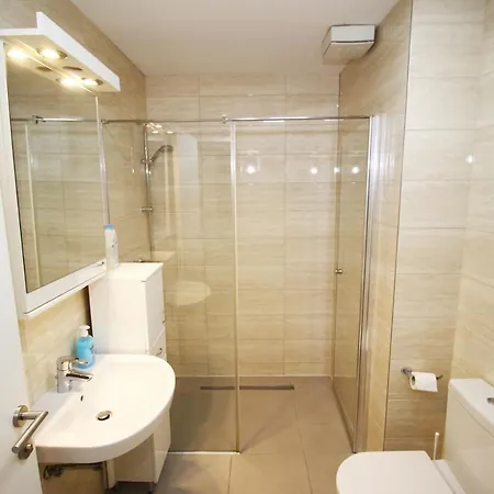 A Block Nota Delta New アパート